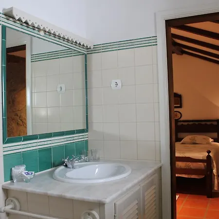 Casa Do Nato -turismo Rural Виана-ду-Каштелу