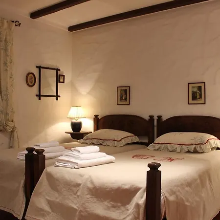 Фермерский дом Casa Do Nato -turismo Rural Виана-ду-Каштелу