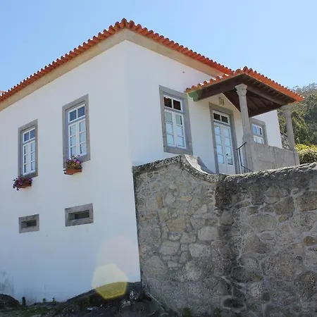 Casa Do Nato -turismo Rural Виана-ду-Каштелу