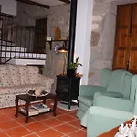 בית חווה Casa Do Nato -turismo Rural ויאנה דו קסטלו