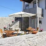 בית חווה Casa Do Nato -turismo Rural *